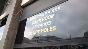 Glory hole  